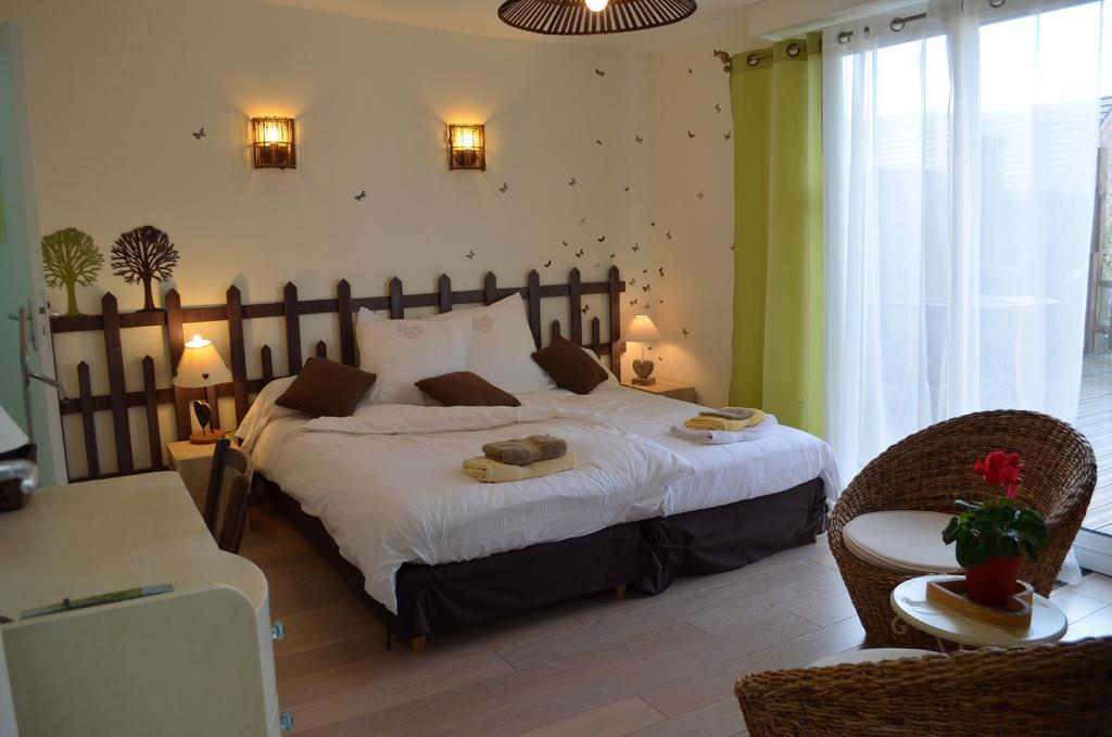Couette Et Cafe Creme Panzió Le Coudray Szoba fotó