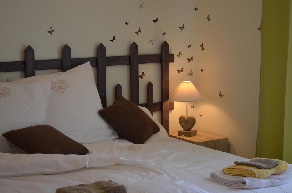 Couette Et Cafe Creme Panzió Le Coudray Szoba fotó