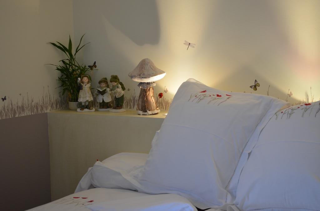 Couette Et Cafe Creme Panzió Le Coudray Szoba fotó